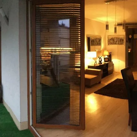Warsaw King Size Apartment Exterior photo